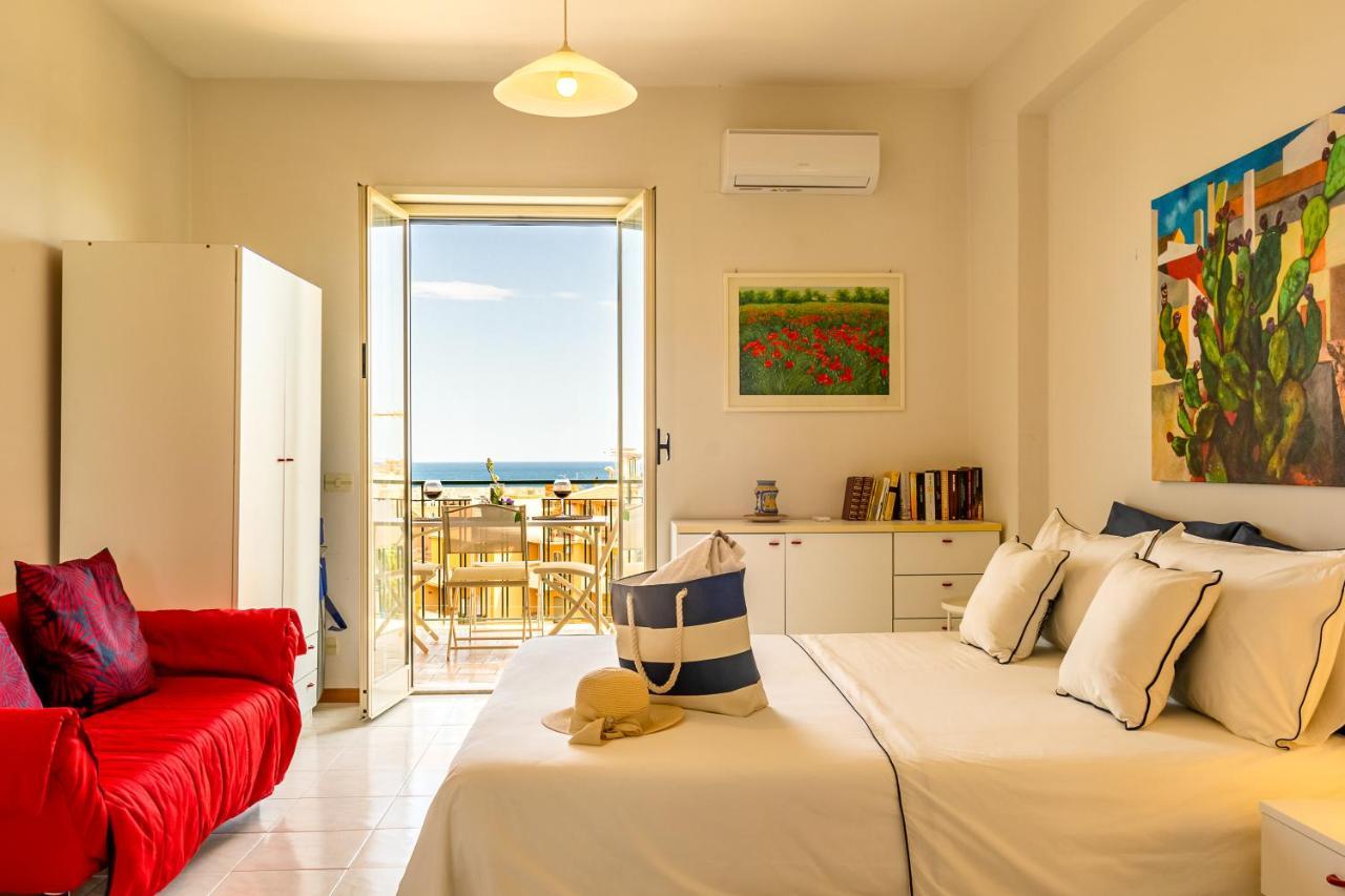 La Casa Di Stefe Apartment Giardini Naxos Exterior photo